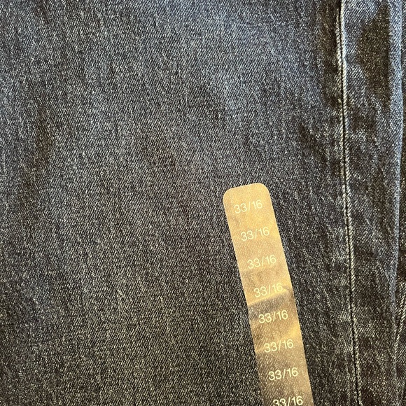 NWT GAP 33/16L- 90s Straight High Rise - Picture 2 of 6